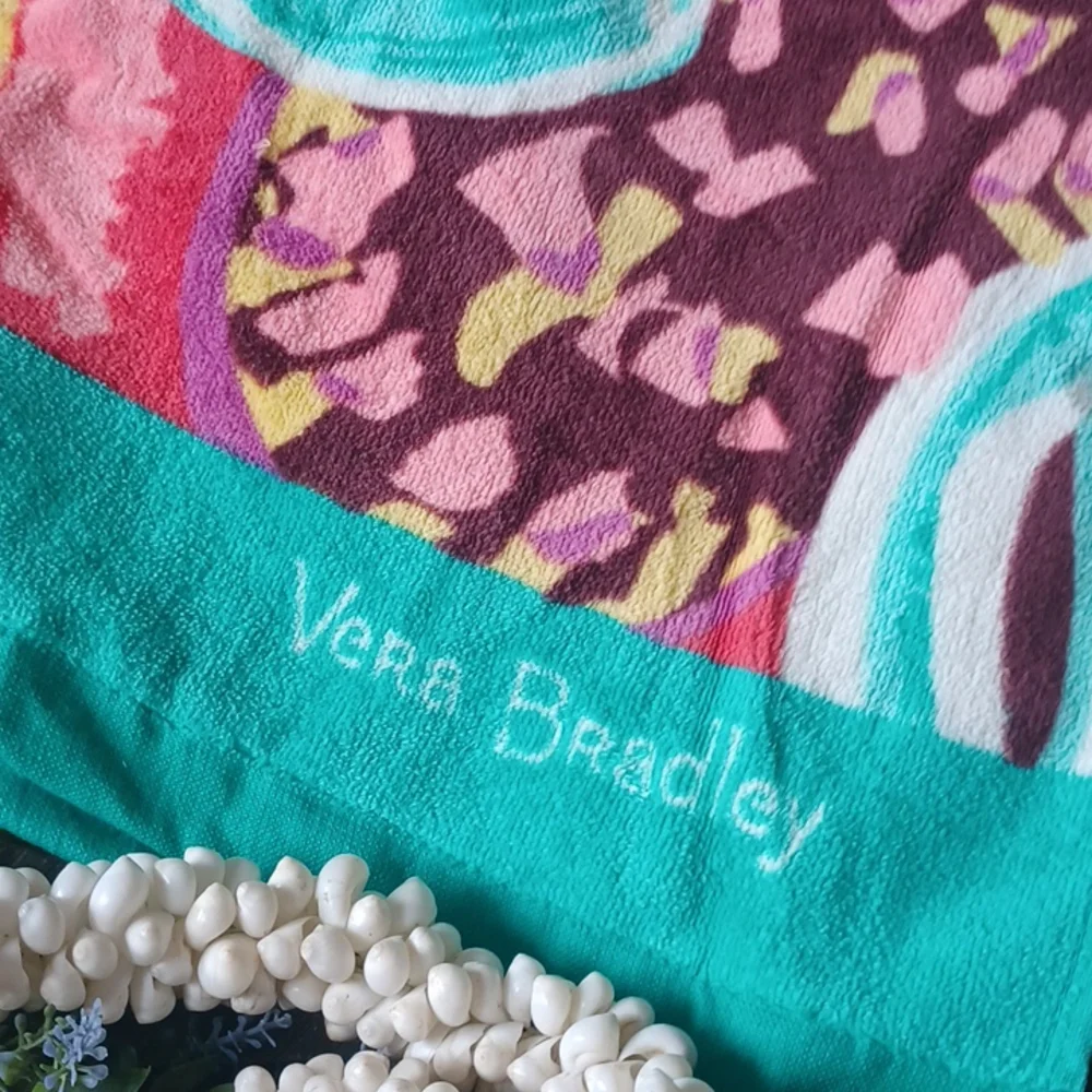 VERA BRADLEY BEACH TOWEL⛱️